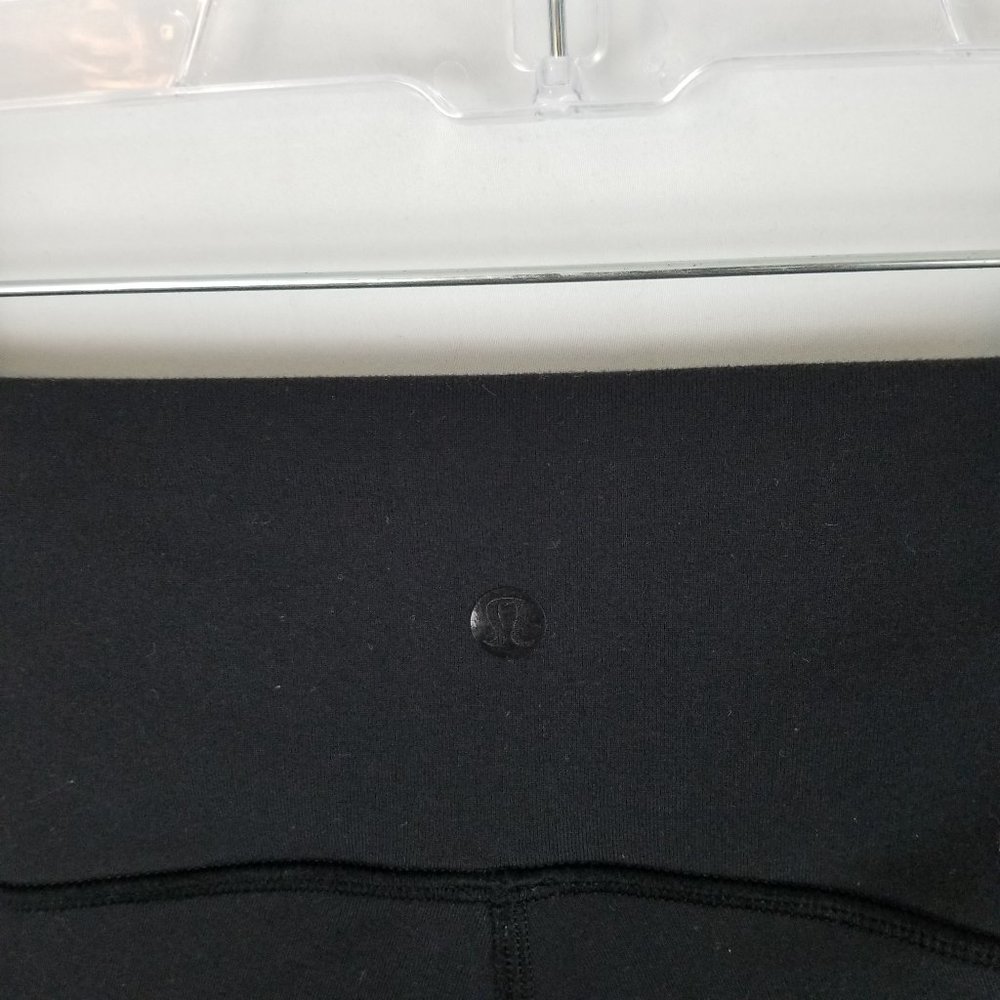 Lululemon True Self Crop II Black Workout Leggings - Picture 6 of 8